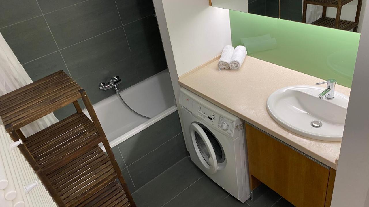 Prime Apartmans Balatonlelle Esterno foto