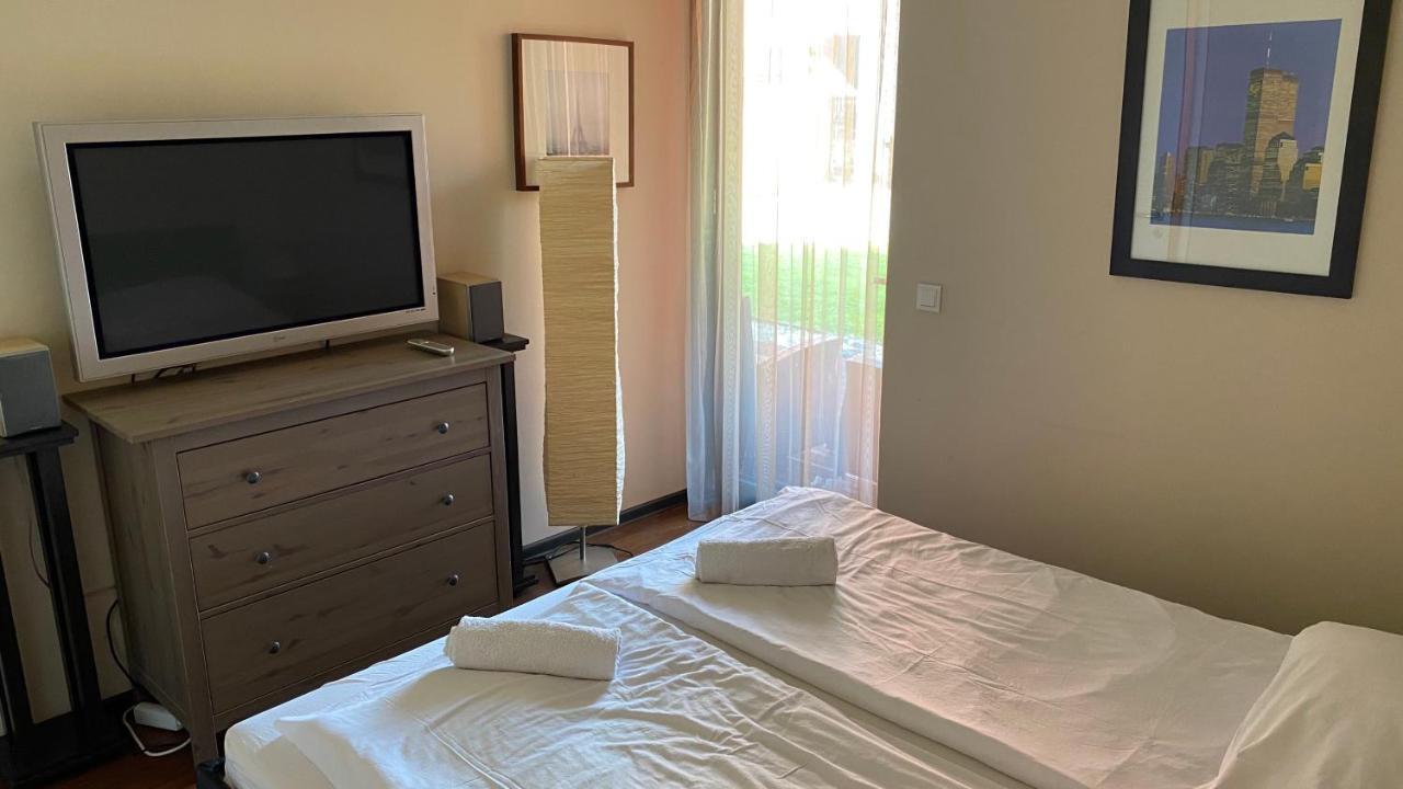 Prime Apartmans Balatonlelle Esterno foto
