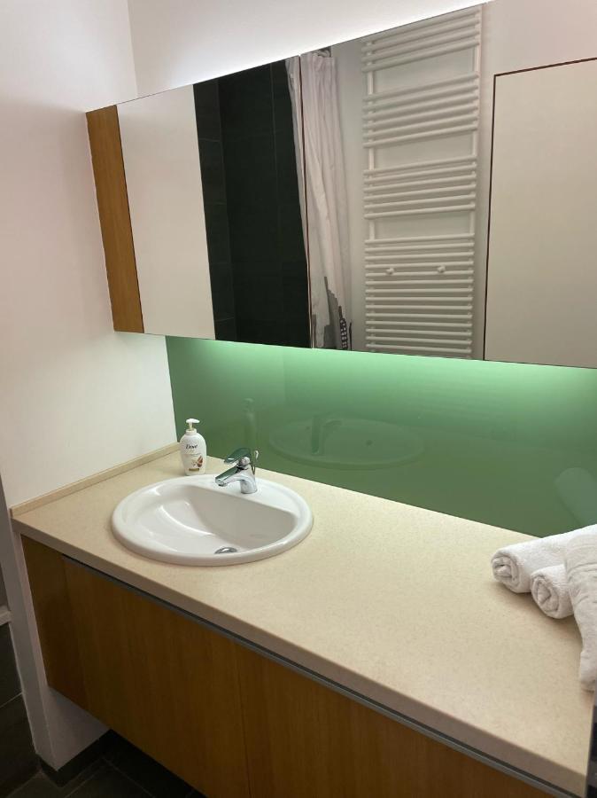 Prime Apartmans Balatonlelle Esterno foto